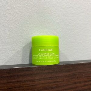 la neige limited edition lip mask